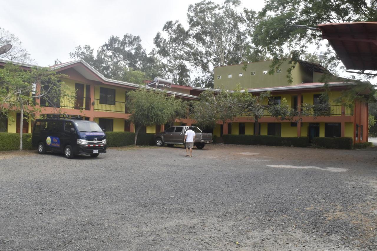 Hotel Santa Ana Liberia Airport エクステリア 写真